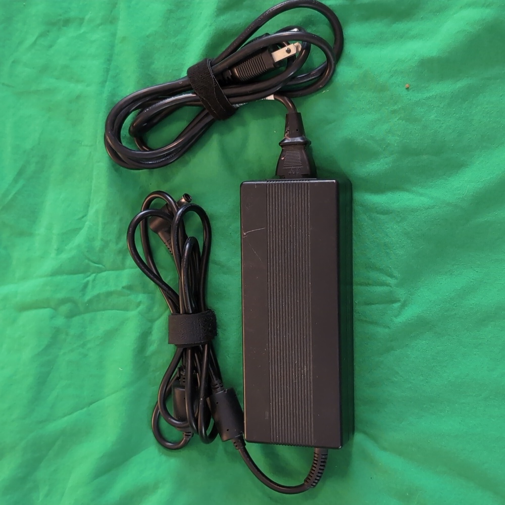 HP TPC-BA521 180W AC Adapter OEM HP Power Supply 19.5V 9.23A